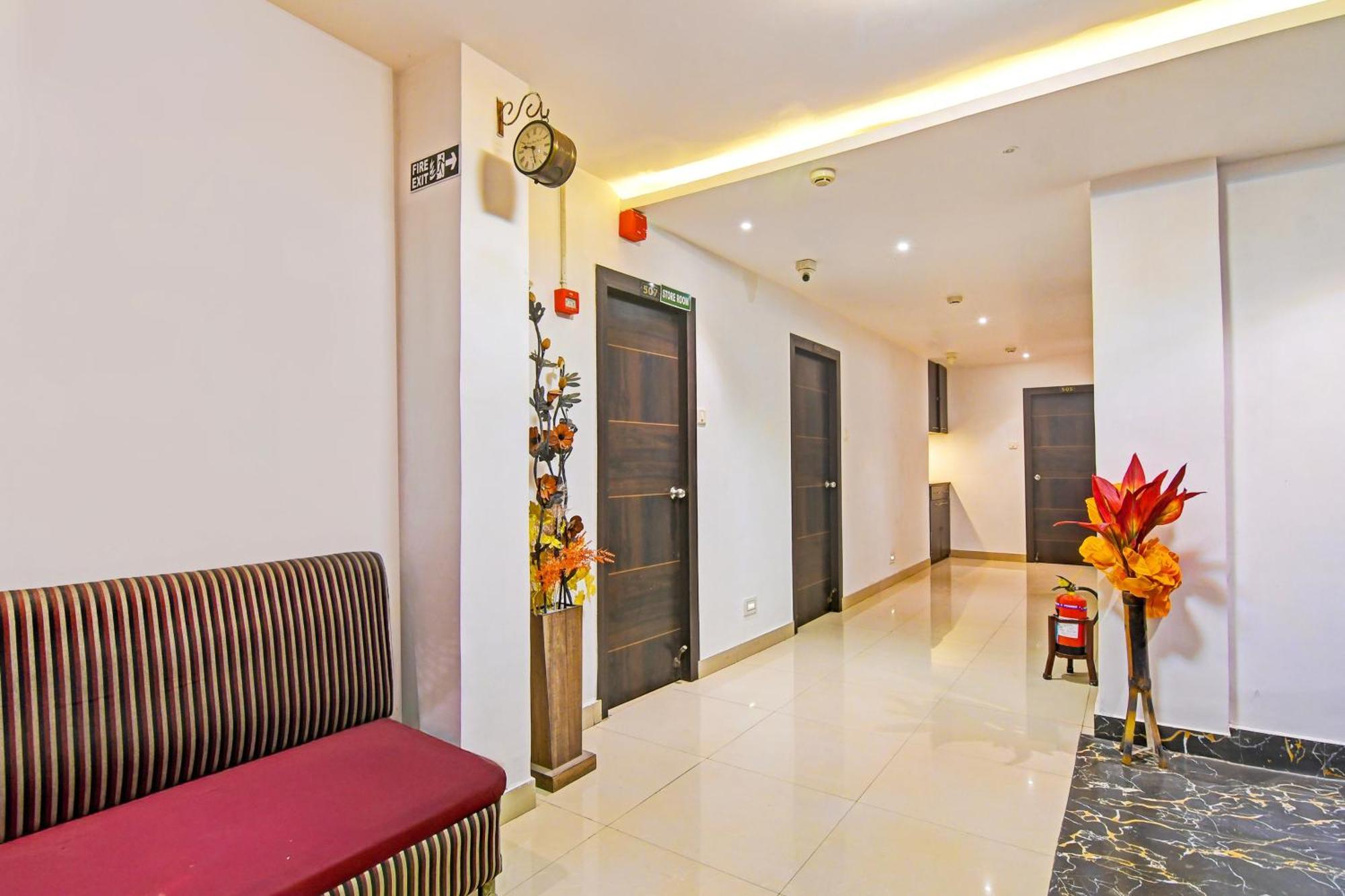 Super Hotel O Baguiati Nager Bazaar Exterior photo