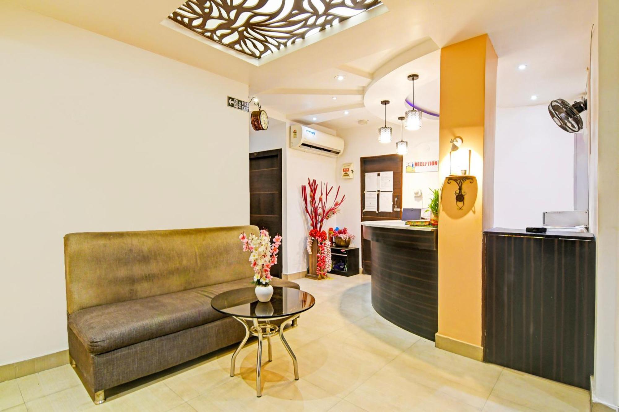 Super Hotel O Baguiati Nager Bazaar Exterior photo